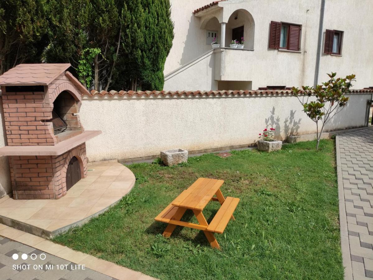 Apartman Marina Veruda Pola Esterno foto